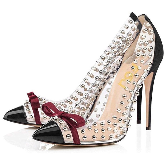 studded pointed shoes